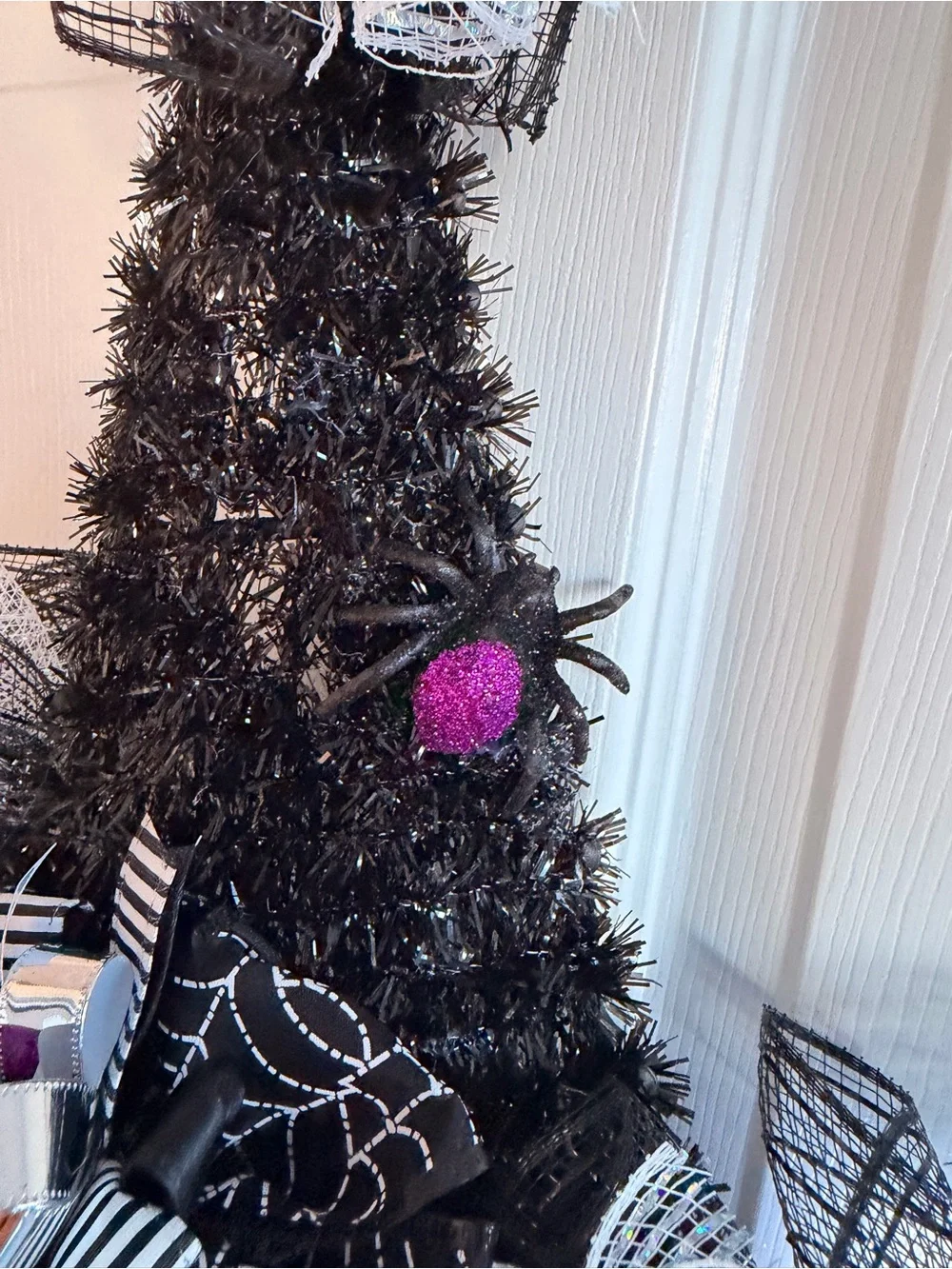 Halloween Witch Hat Wreath Lighted Spider Web Handmade Door Decor 18x18
